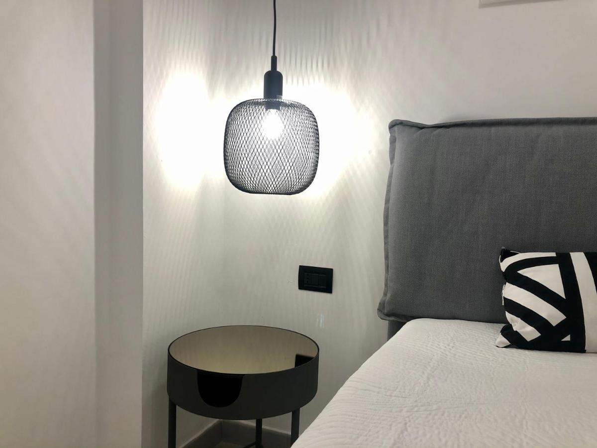 Menouno House Apartment Crispiano Luaran gambar